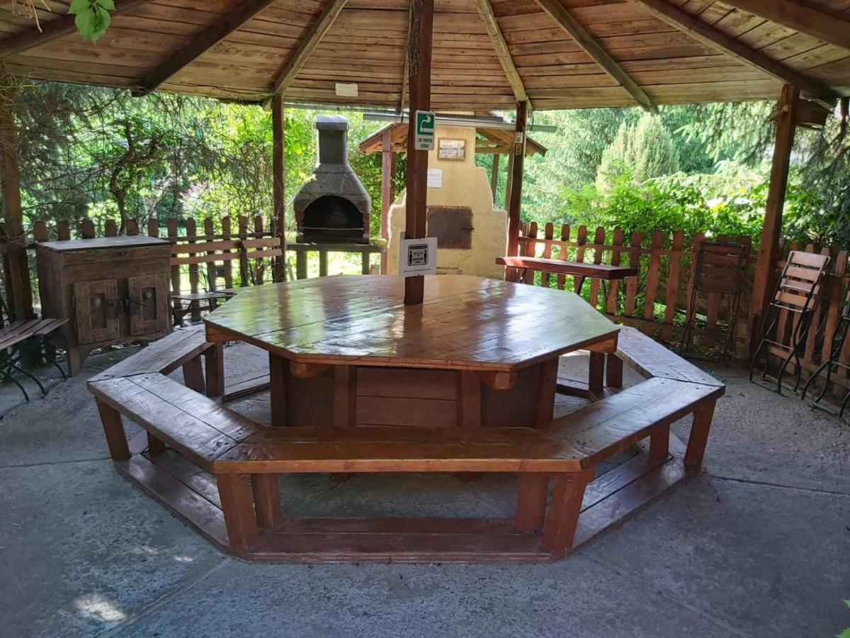 Bungalow Camping Edelweiss - Floare de colt - Gyopár Rimetea Exterior foto